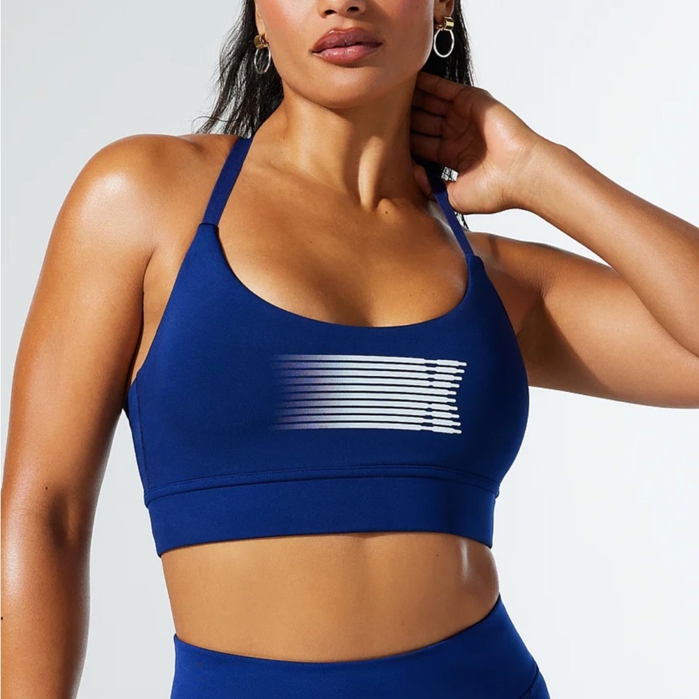 sports bra